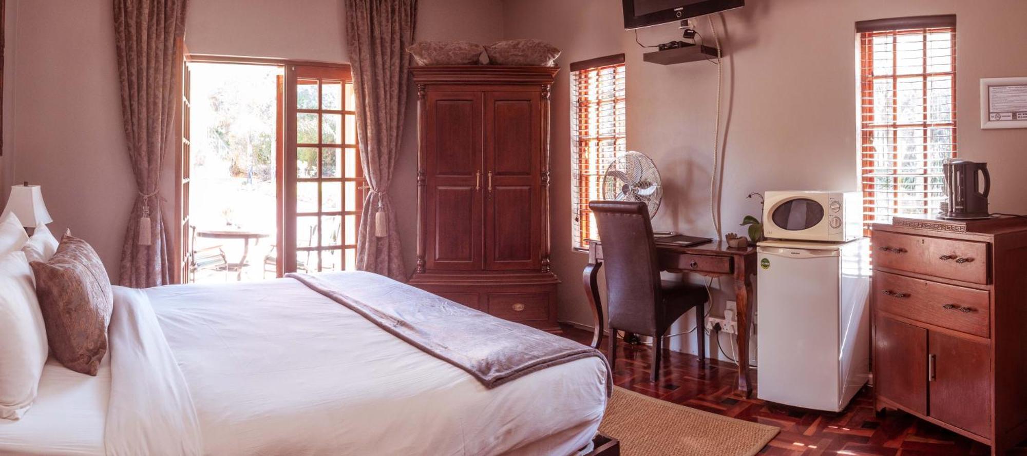 Tuareg Guest House Midrand Exteriör bild