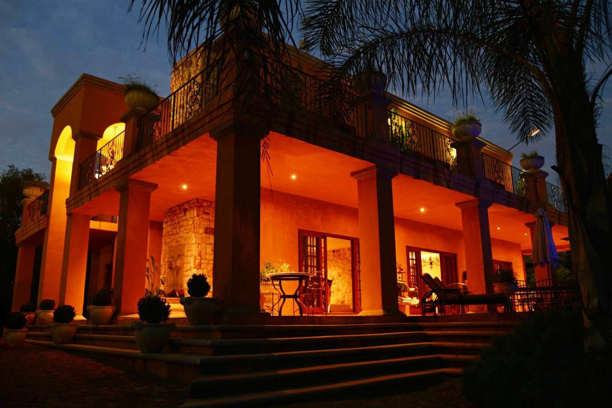 Tuareg Guest House Midrand Exteriör bild