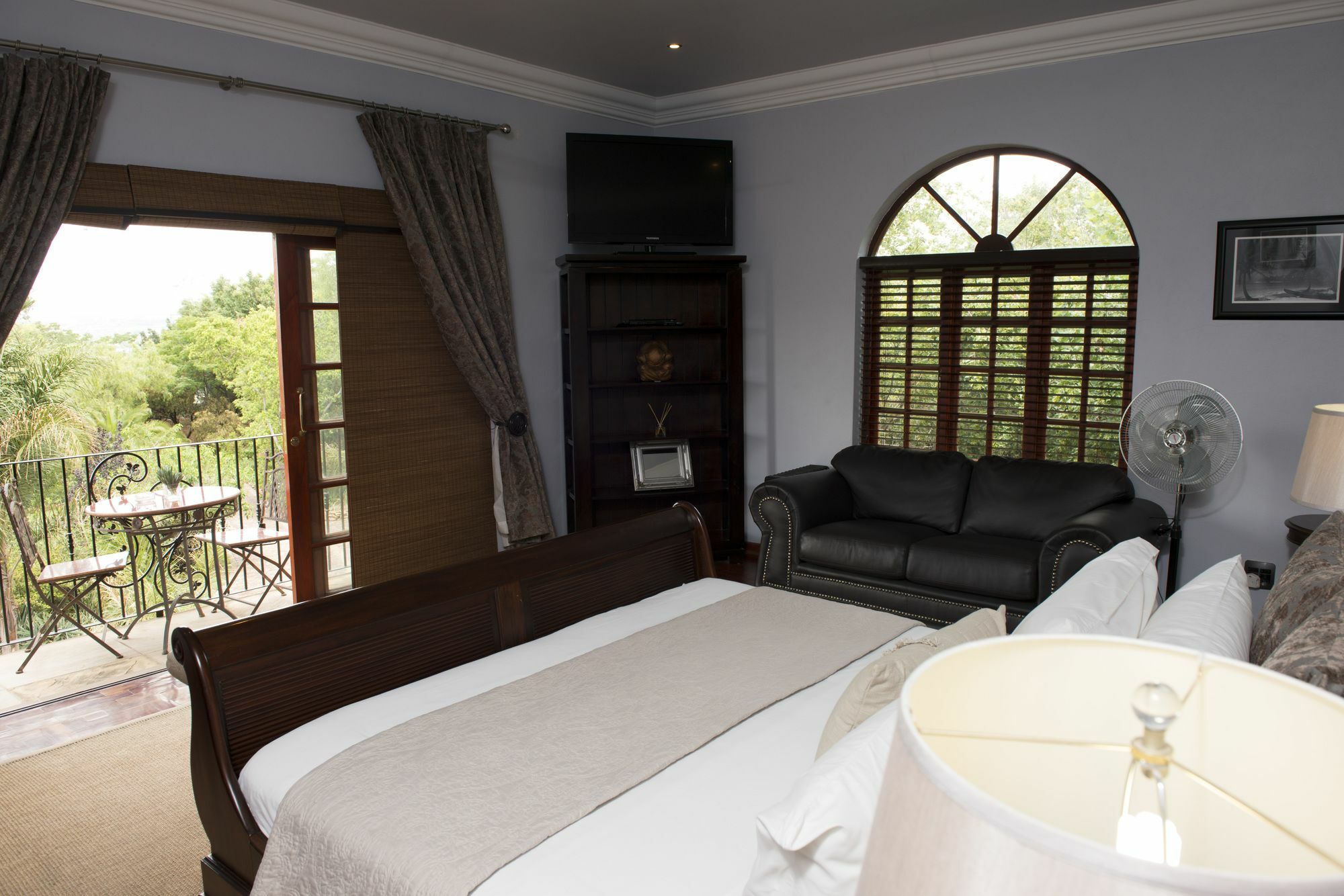 Tuareg Guest House Midrand Exteriör bild